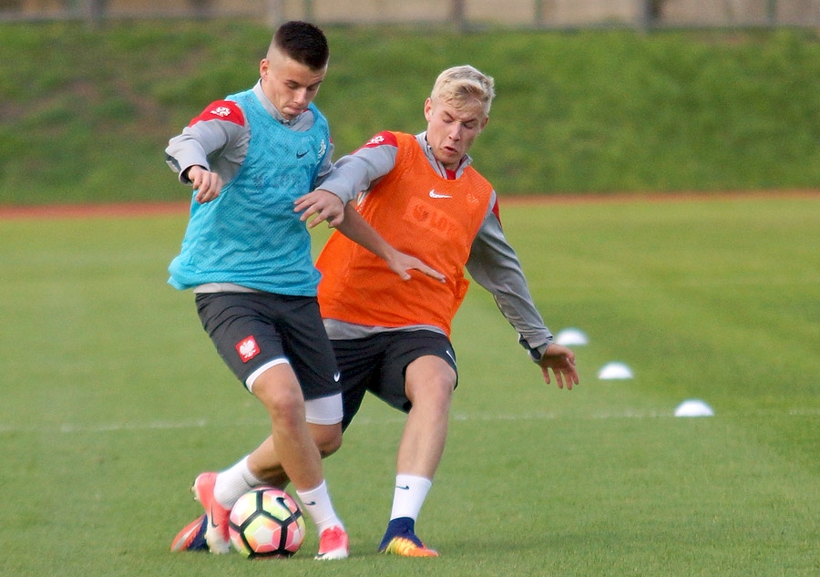 Reprezentanci Polski U19 po pierwszym treningu